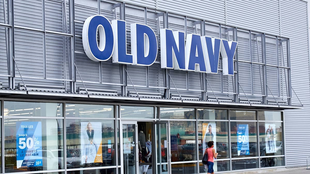 Old Navy storefront