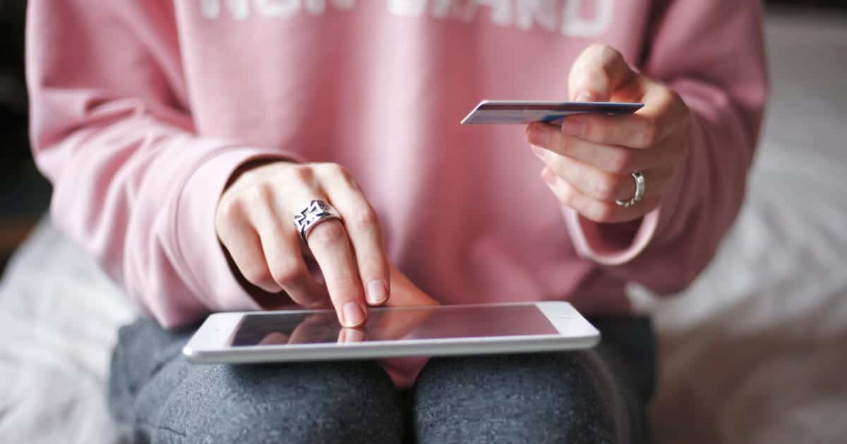 Buy Online Pick up in Store Same Day: 8 Options for Last-Minute Gifts 59 Close up of woman shopping online.