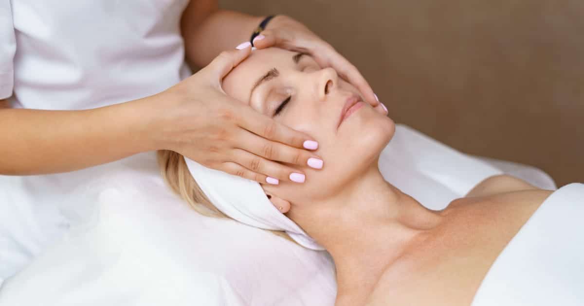 The Celebrity Beauty Line You Can Buy on Amazon Dazzles at the Golden Globes 54 Woman gets facial massage.